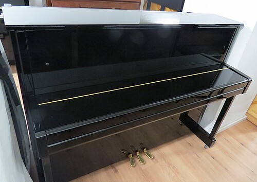 Yamaha b2 Klavier - Bild 2
