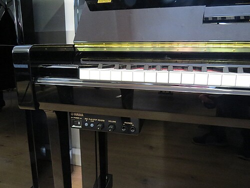 Yamaha b3 SG2 Silent Klavier - Bild 2
