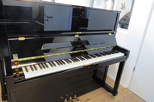 Petrof 131 Klavier - Bild 3
