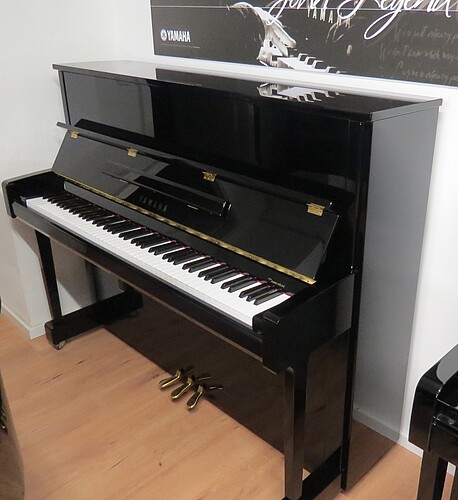 Yamaha b3 Klavier - Bild 1