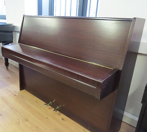 Steinway & Sons Z 114 Mahagoni Klavier - Bild 2