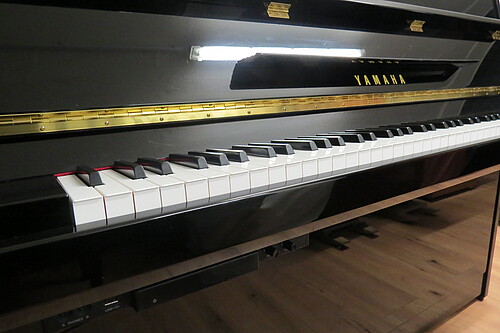 Yamaha b1 SC2 Klavier - Bild 2